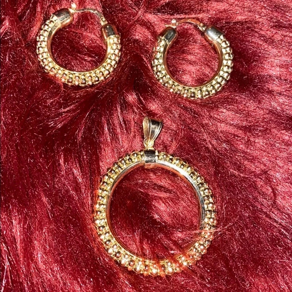 Gold plated earrings pendant set - Picture 4 of 7